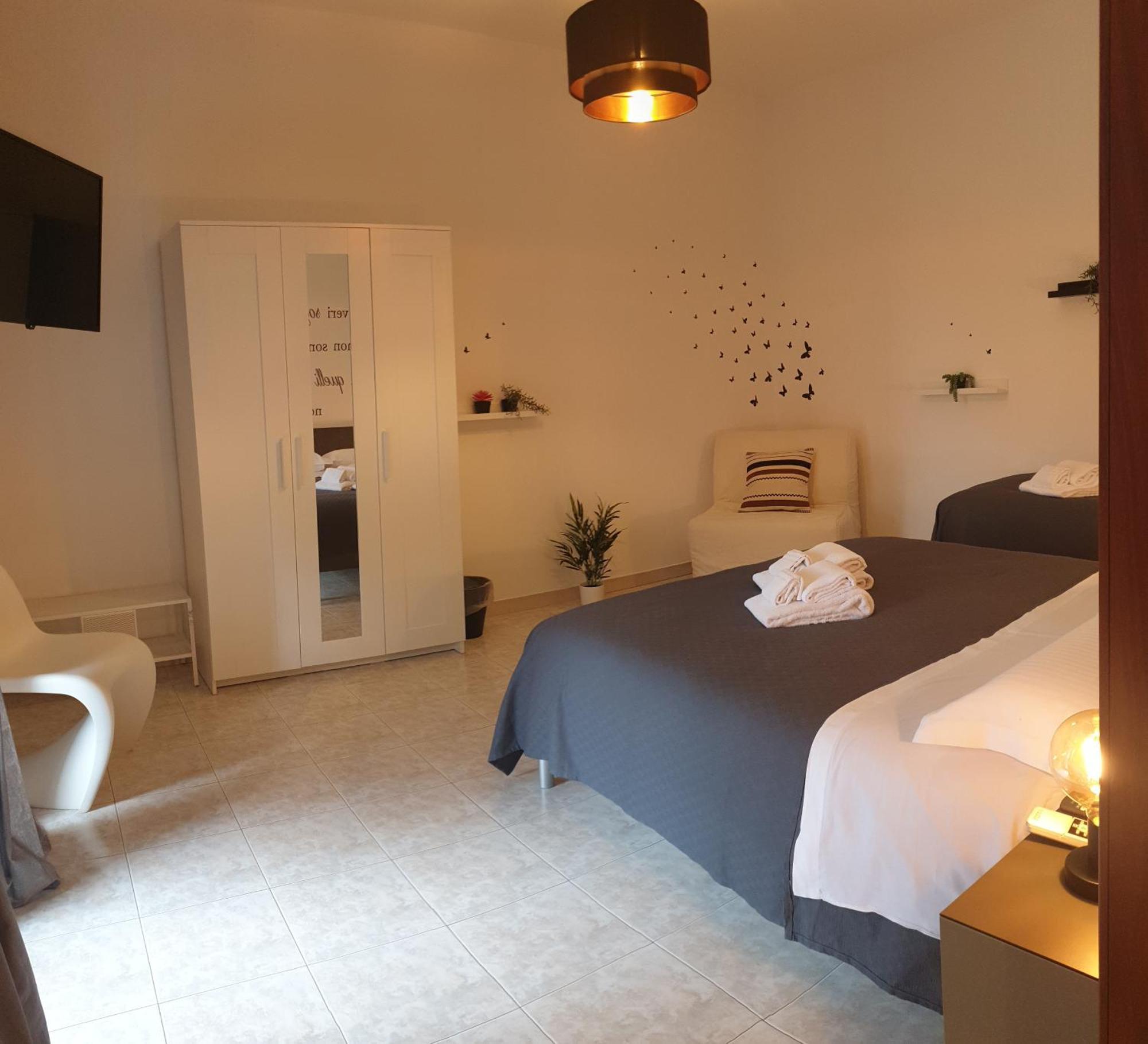 Santa Filomena Guest House Терні Екстер'єр фото